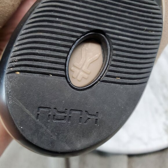 Kuru Shoes Womens Size 9.5 Tan Suede Vienna Anatomical Toe Flats *Read* - Picture 10 of 15